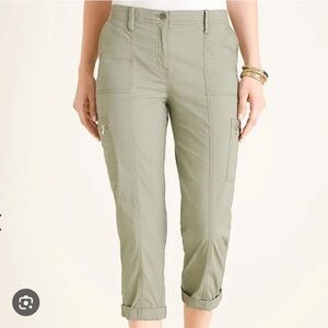 Chico’s Cotton Poplin Cargo Crop in Sage Leaf
